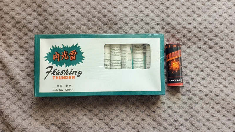 Cyrkoblitz Triplex + gratis single shot Flashing Thunder – zdjęcie 1 z 1