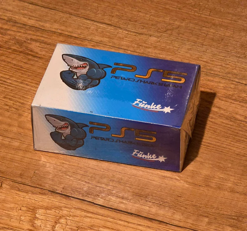PS5 Shark – zdjęcie 1 z 2