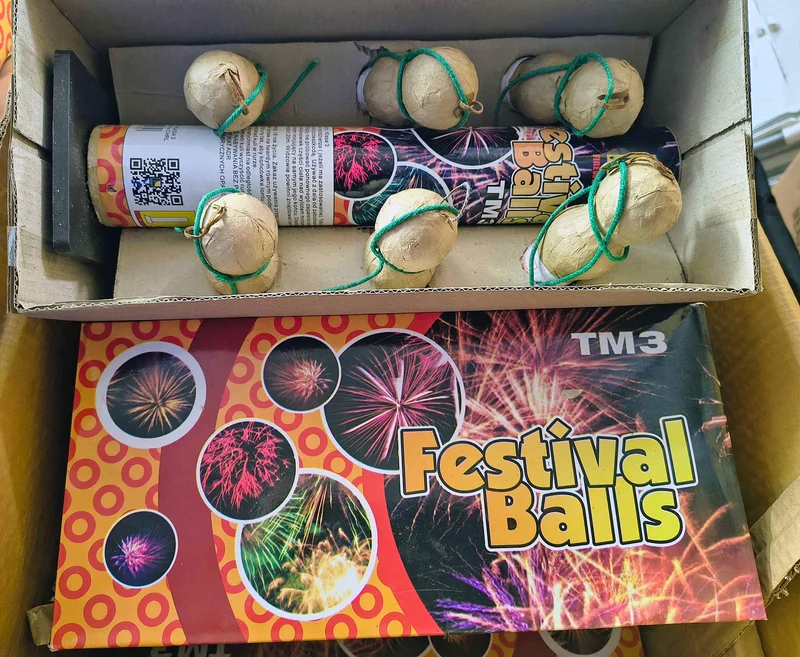 Smoke Balls kulki + gratis moździerz Festival Balls TM3  – zdjęcie 1 z 2